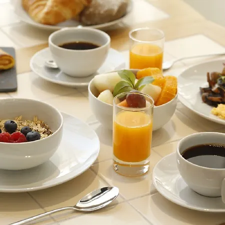 Апарт-отель Upon Prime Residences 4*