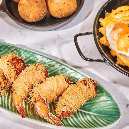 アポン プライム レジデンス アパートホテル 4*