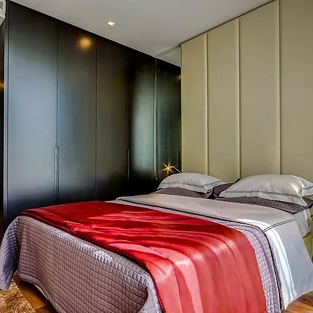 アポン プライム レジデンス