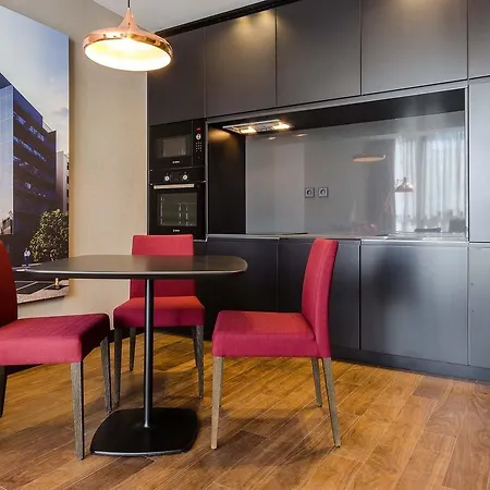 アポン プライム レジデンス