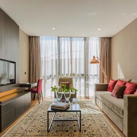 Aparthotel Upon Prime Residences 4*