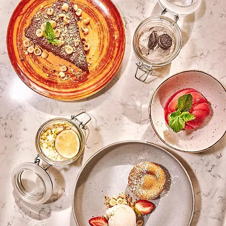 Ξενοδοχείο με διαμερίσματα Upon Prime Residences